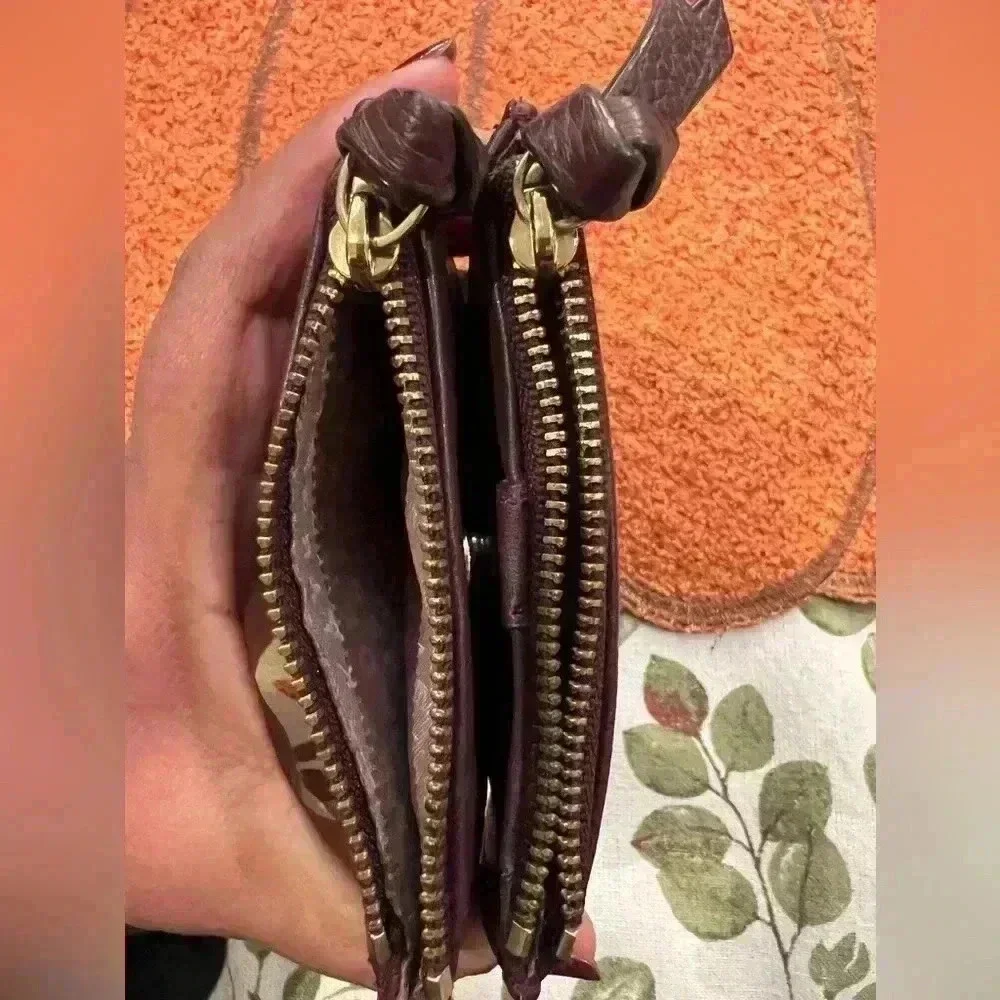 Kate spade Maroon wallet - Picture 3 of 8